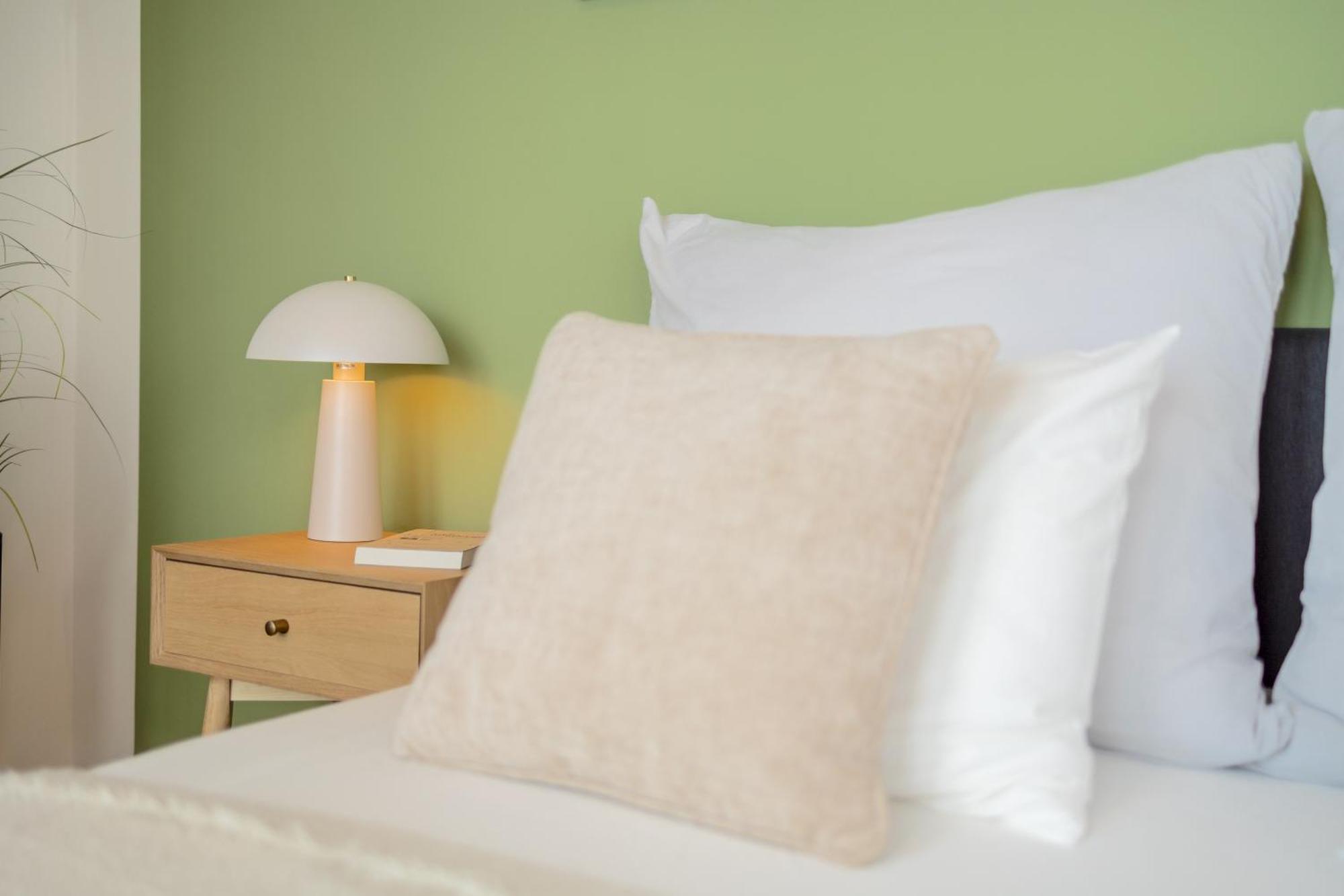 Bright 2Br - 8Th Floor, Balcony, Free Parking - By Gravity Prague Lejlighed Eksteriør billede
